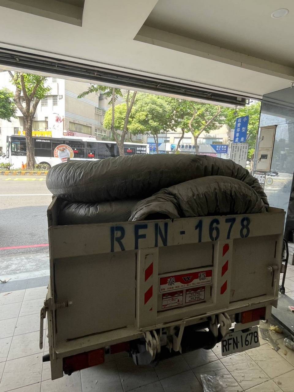 �x����M�B